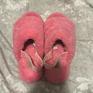 NWOT Limited UGG Fluff‎ Yeah Slides Pink Rose Size 9W (Discontinued)